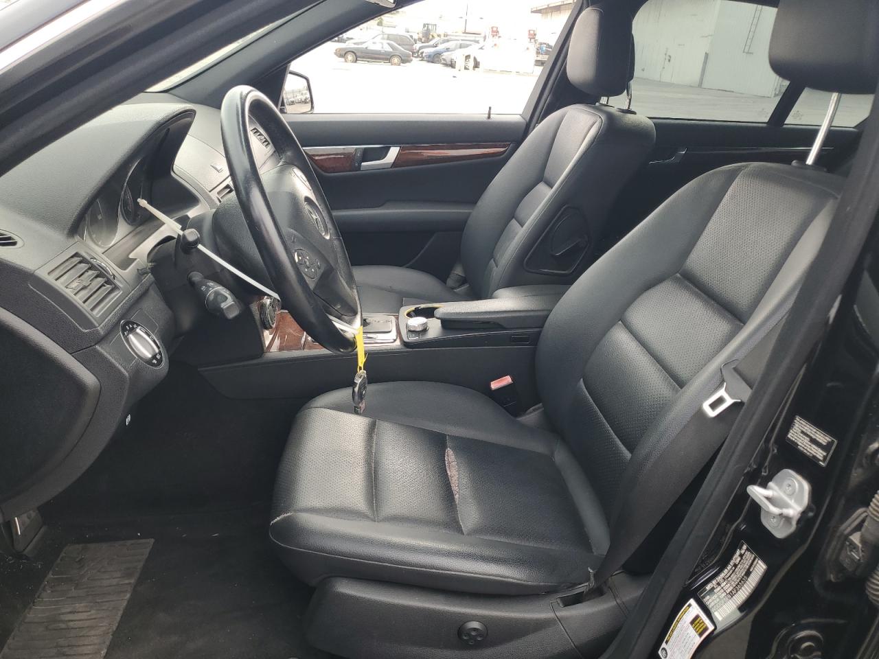 2010 Mercedes-Benz C 300 VIN: WDDGF5EB1AF365635 Lot: 65240665