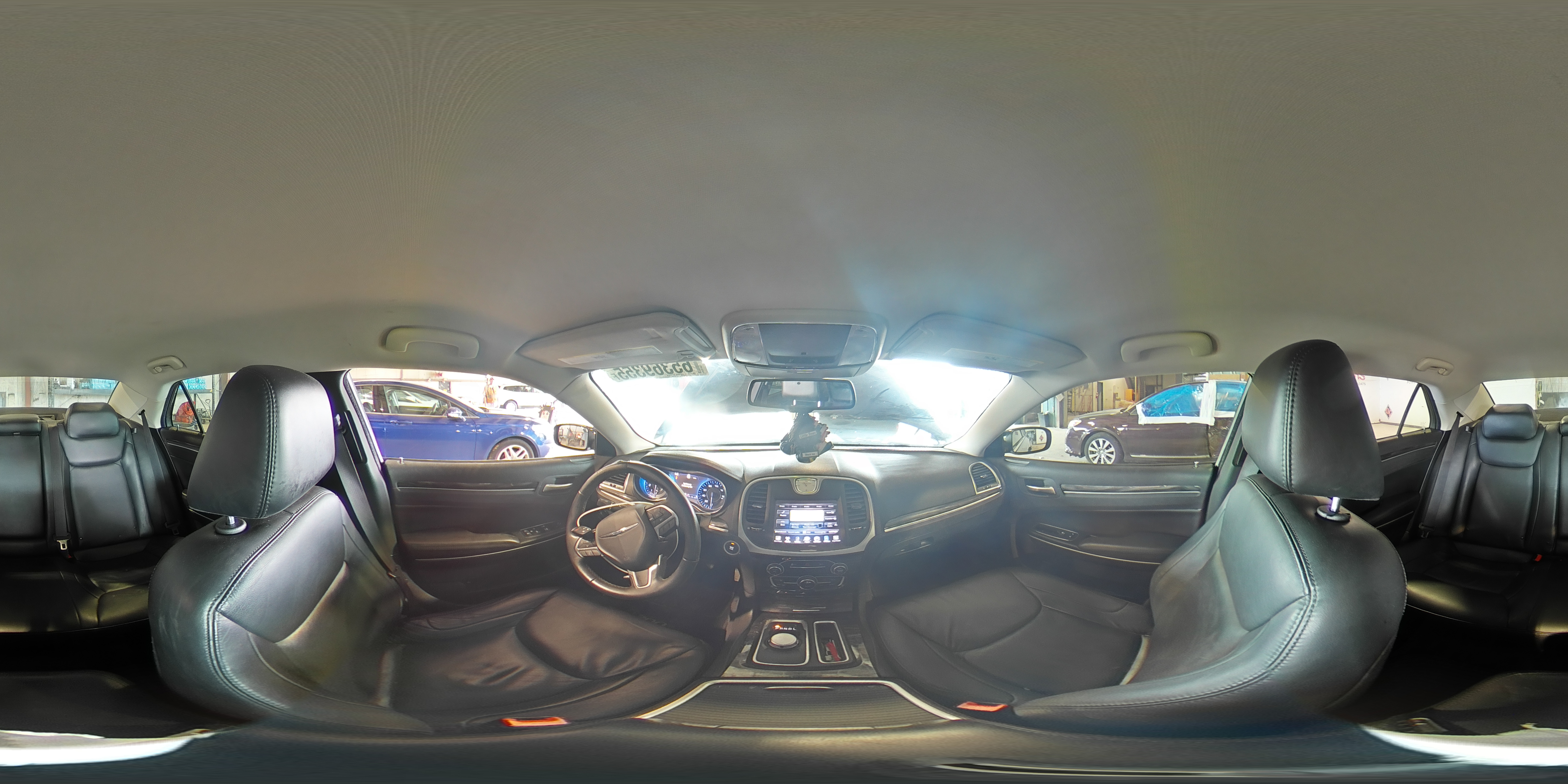 2015 Chrysler 300 Limited VIN: 2C3CCAAG9FH755890 Lot: 65369355