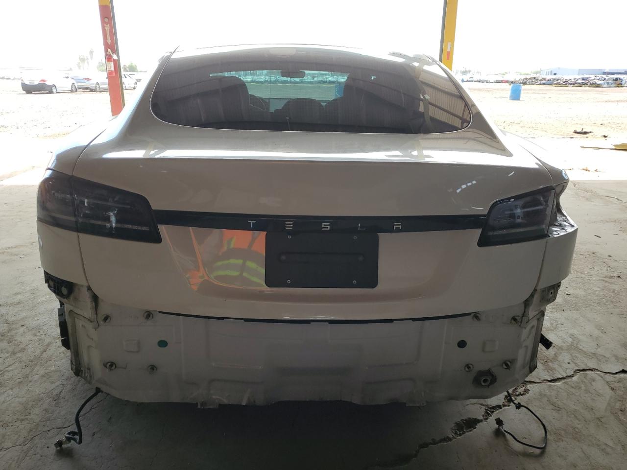 2024 Tesla Model S VIN: 5YJSA1E5XRF543192 Lot: 64685955