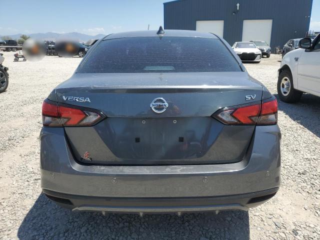  NISSAN VERSA 2021 Серый