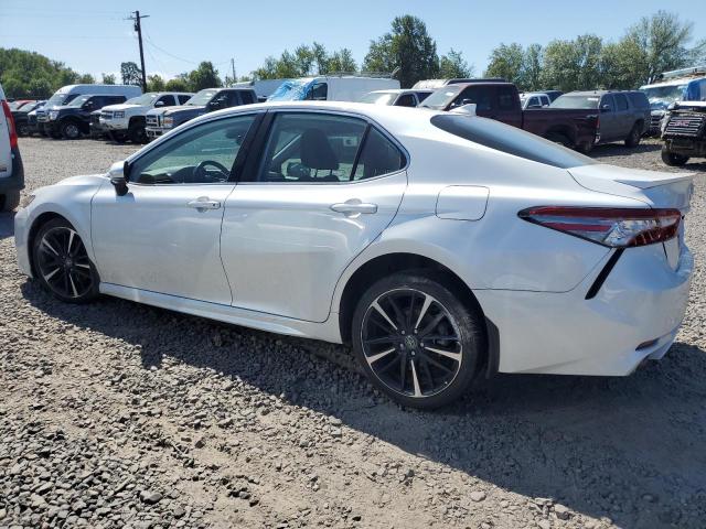  TOYOTA CAMRY 2019 Белы