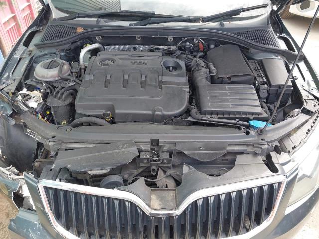 2015 SKODA OCTAVIA SE
