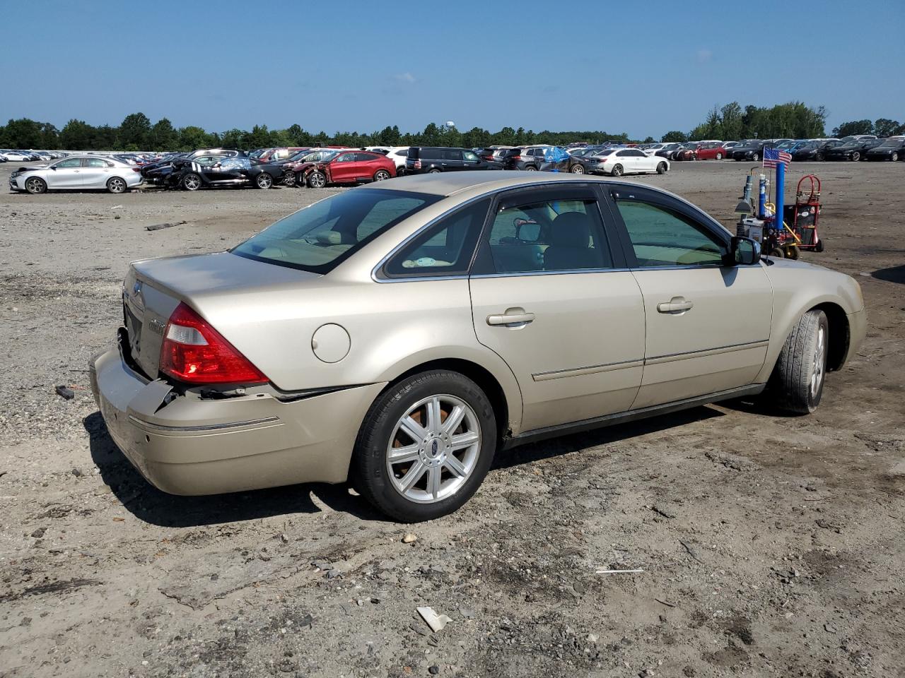 2005 Ford Five Hundred Limited VIN: 1FAHP25105G131512 Lot: 65707265