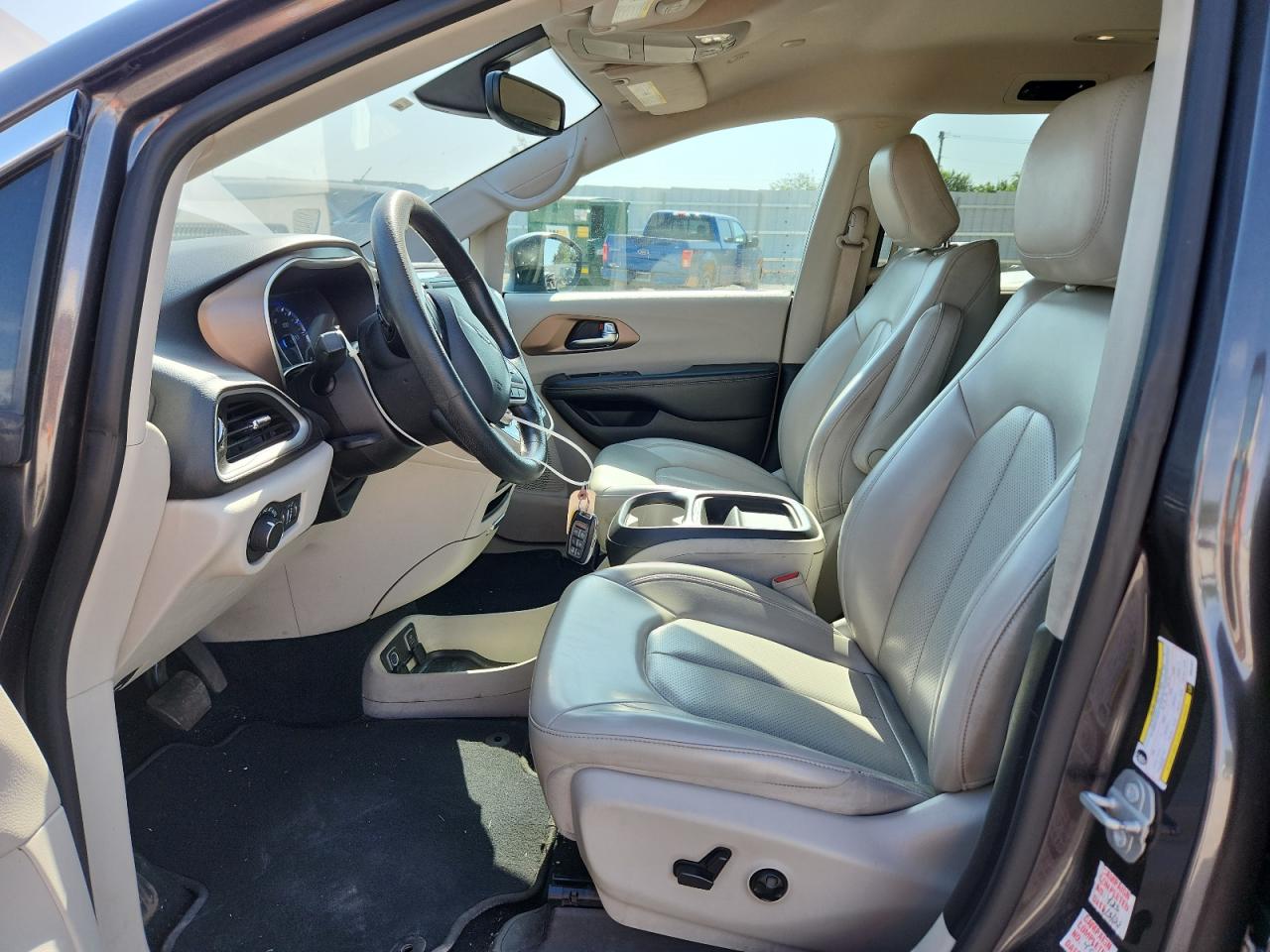 2021 Chrysler Voyager Lxi VIN: 2C4RC1DGXMR549941 Lot: 63552605