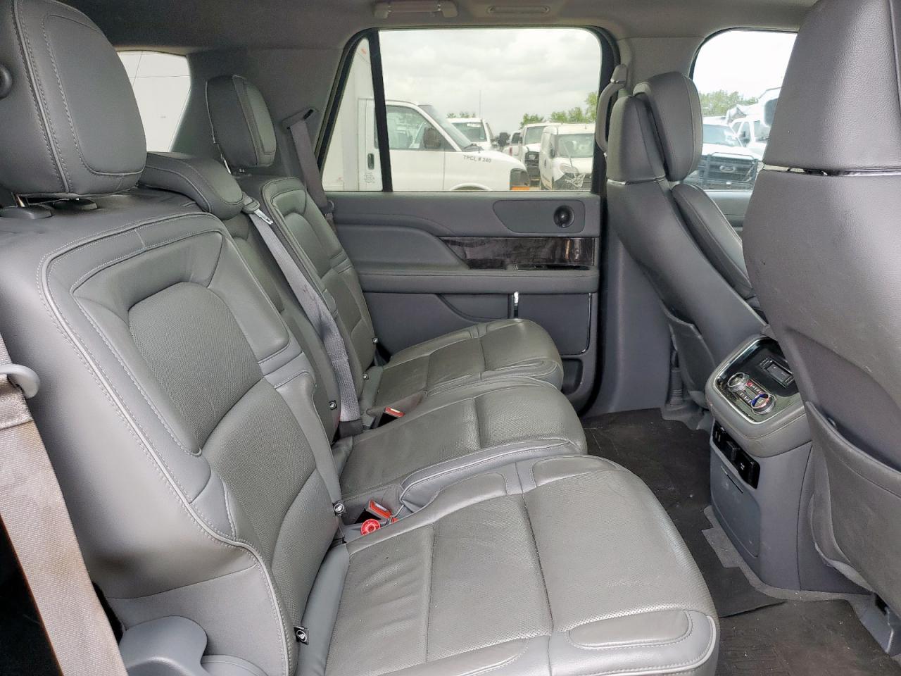2018 Lincoln Navigator Reserve VIN: 5LMJJ2LT5JEL04702 Lot: 58401685