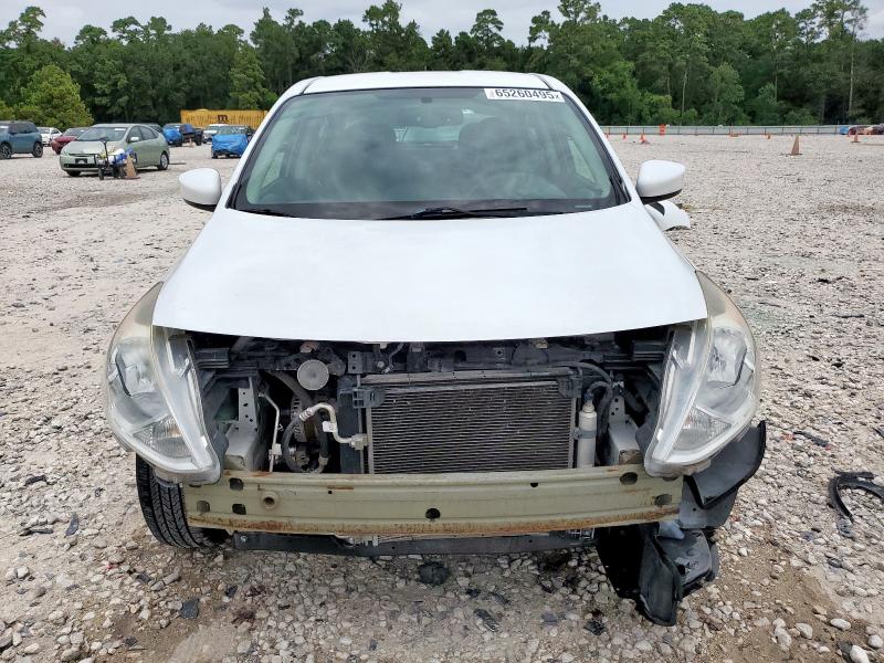  NISSAN VERSA 2016 Белы