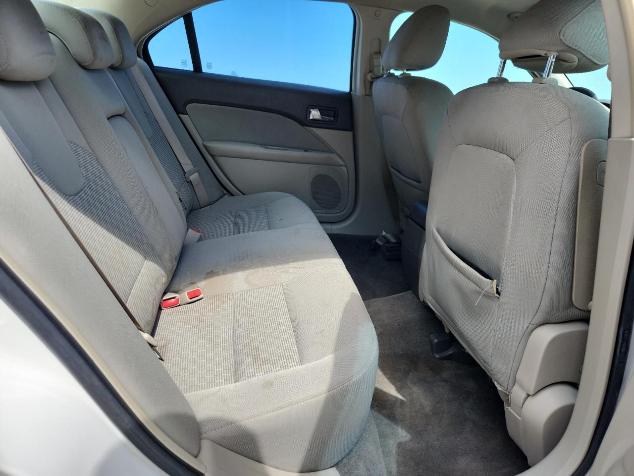 2010 Ford Fusion Se VIN: 3FAHP0HA9AR323207 Lot: 63648745