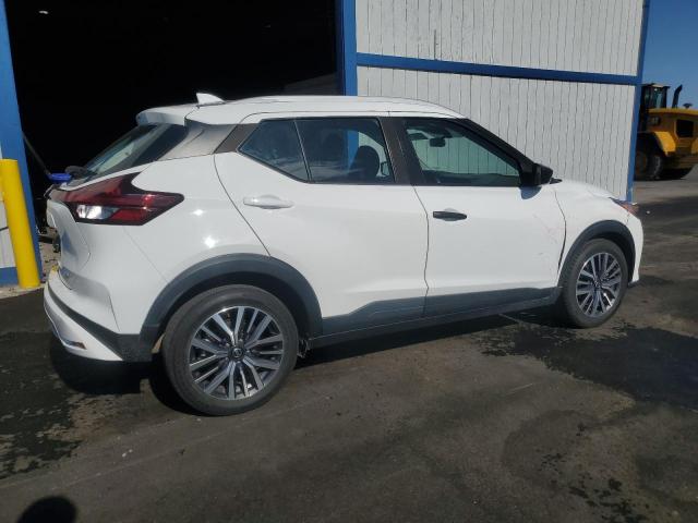  NISSAN KICKS 2021 White