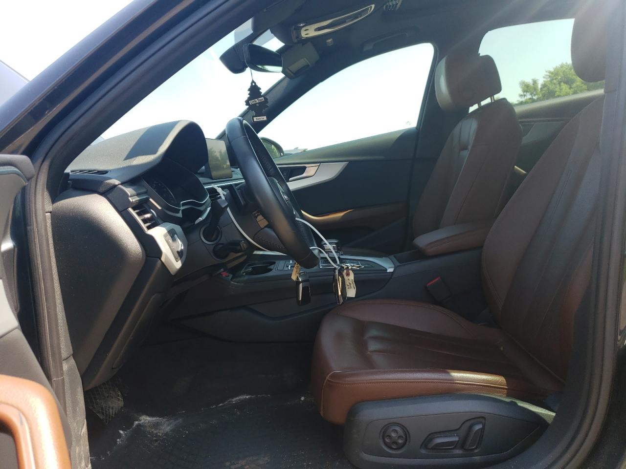 2019 Audi A4 Komfort VIN: WAUANAF40KN001920 Lot: 62855365