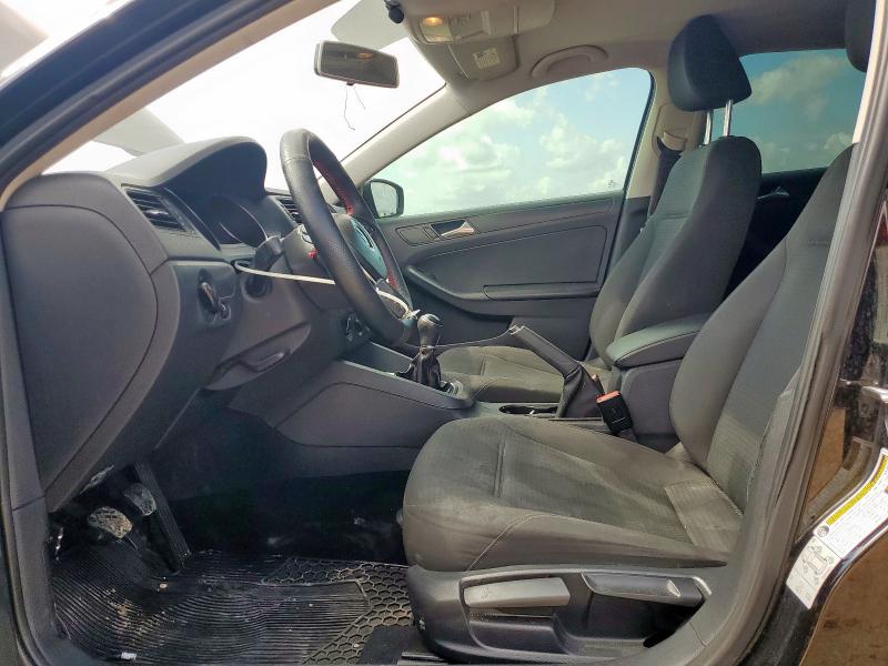  VOLKSWAGEN JETTA 2016 Black