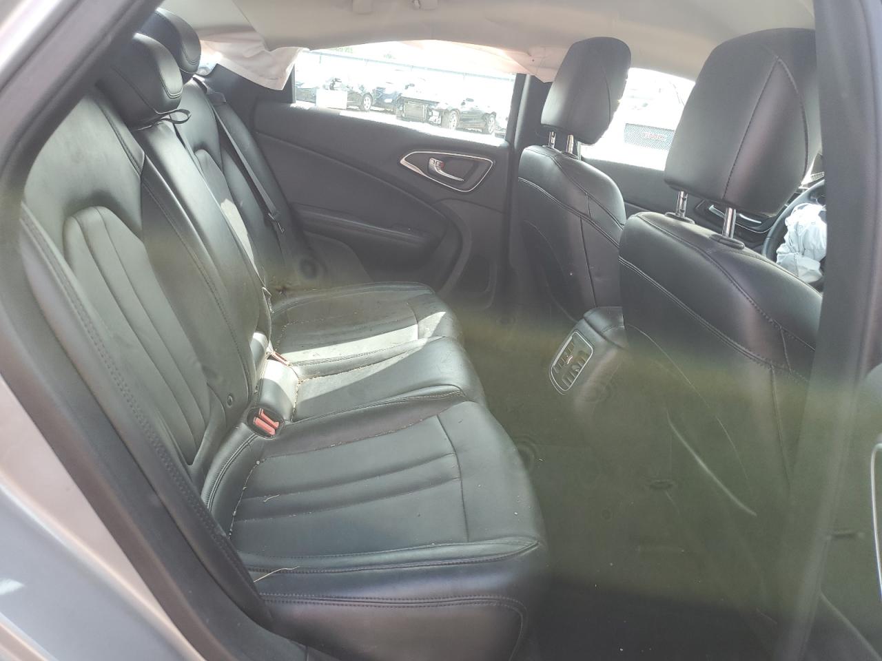 2015 Chrysler 200 C VIN: 1C3CCCCG2FN519730 Lot: 64197915