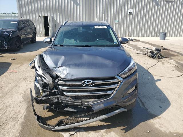  HYUNDAI TUCSON 2017 Серый