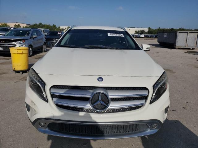 Parquets MERCEDES-BENZ GLA-CLASS 2015 Biały