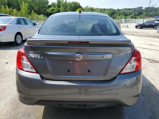  NISSAN VERSA 2017 Szary