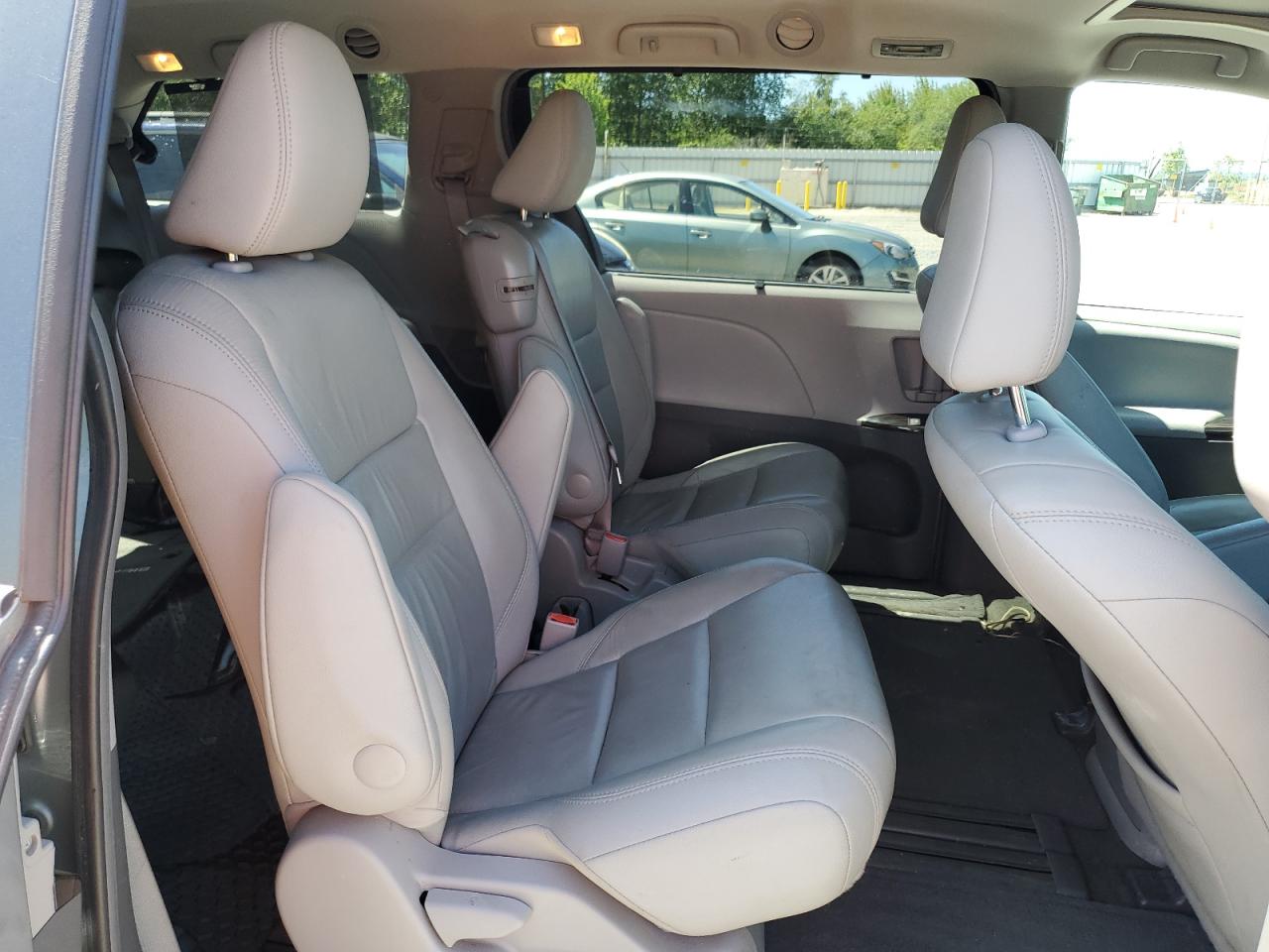 2016 Toyota Sienna Xle VIN: 5TDYK3DC3GS713730 Lot: 63879015