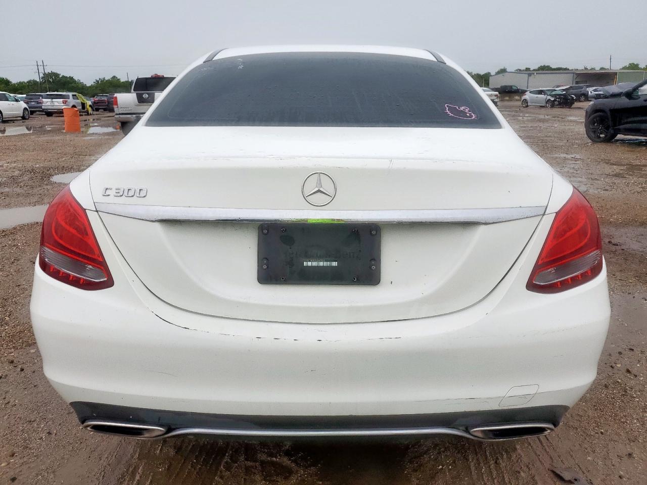 2018 Mercedes-Benz C 300 VIN: 55SWF4JB5JU267023 Lot: 63018255