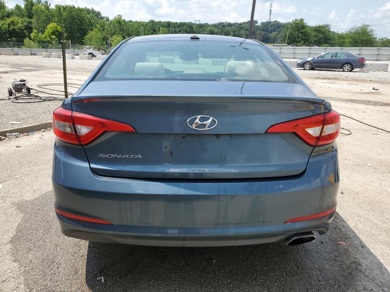2016 Hyundai Sonata Se VIN: 5NPE24AF3GH280617 Lot: 64801405