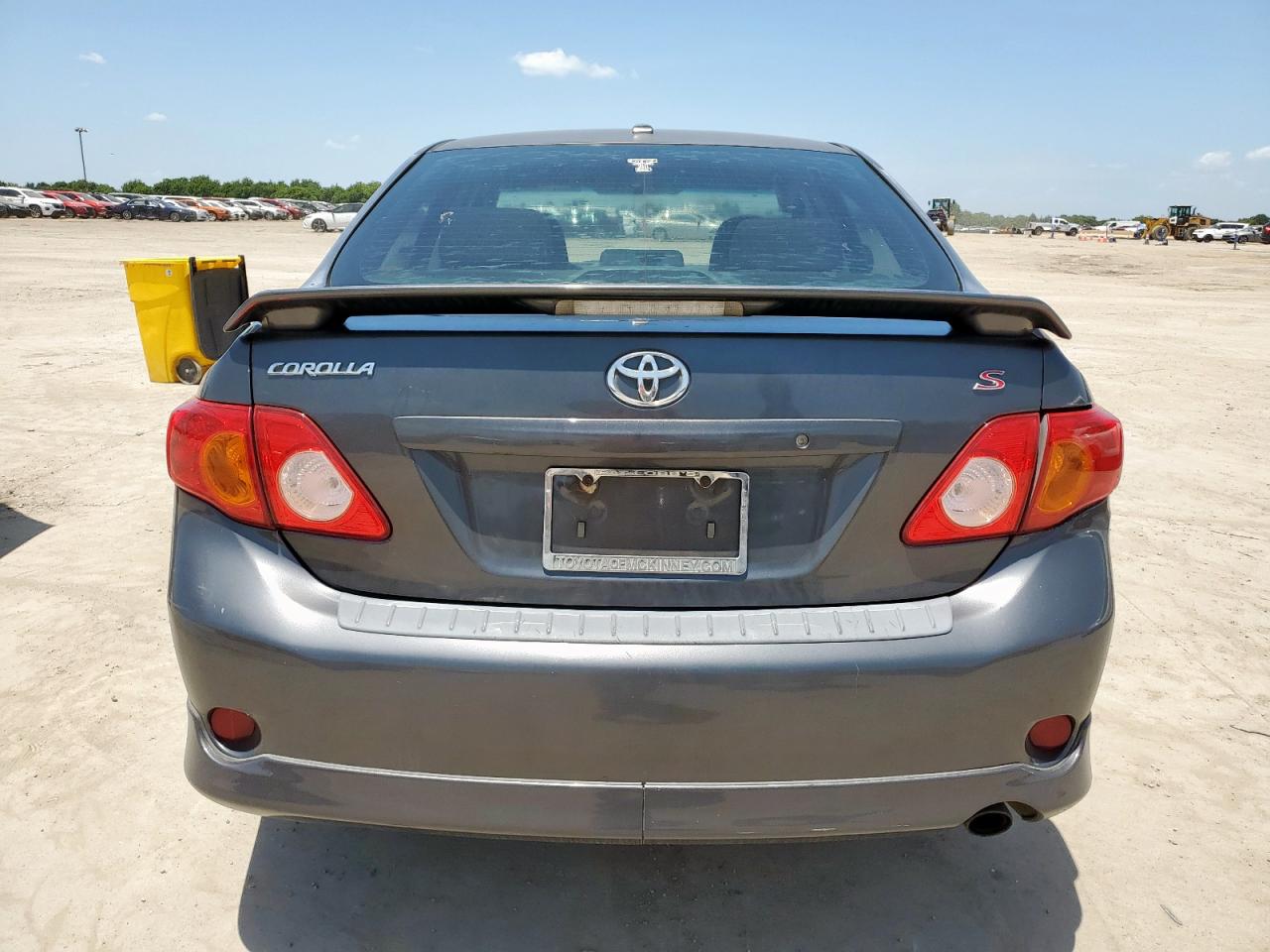 2009 Toyota Corolla Base VIN: 1NXBU40E69Z137624 Lot: 64767385
