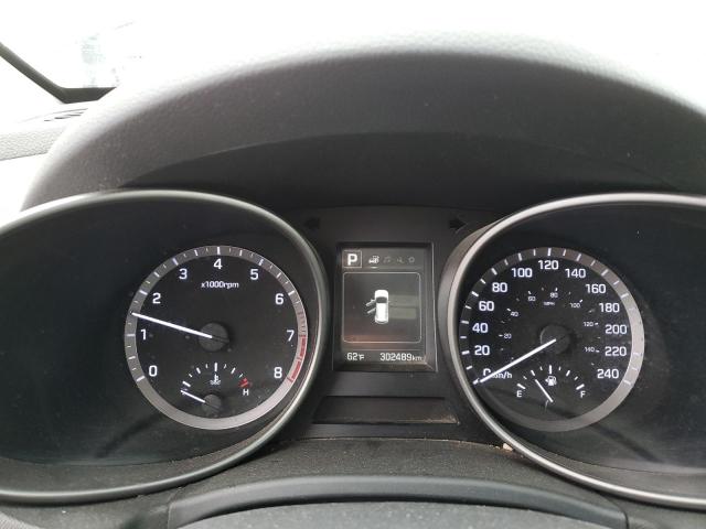 2018 HYUNDAI SANTA FE SE  