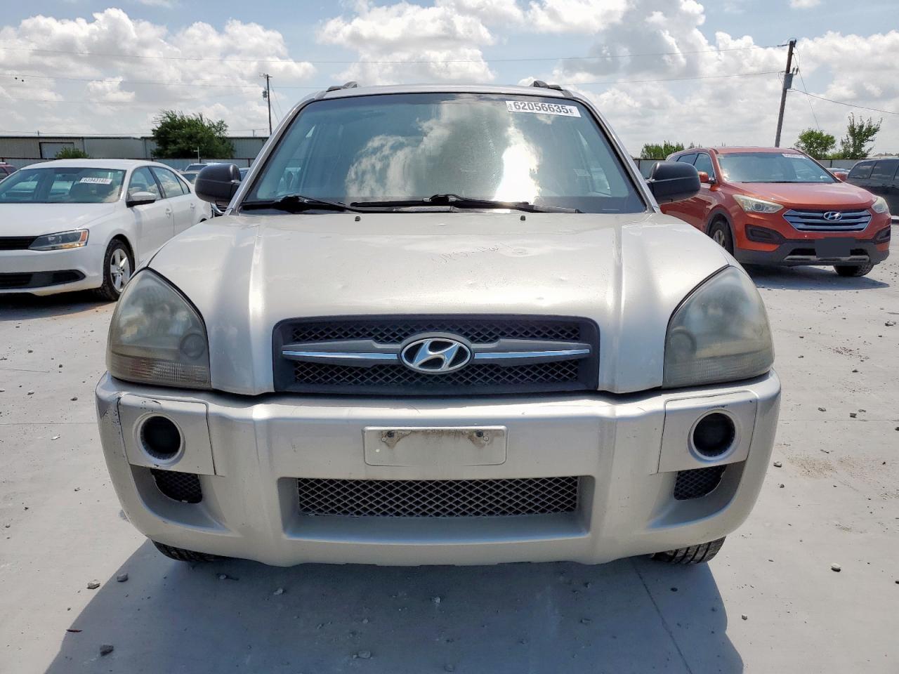 2005 Hyundai Tucson Gl VIN: KM8JM12B75U080079 Lot: 62056635