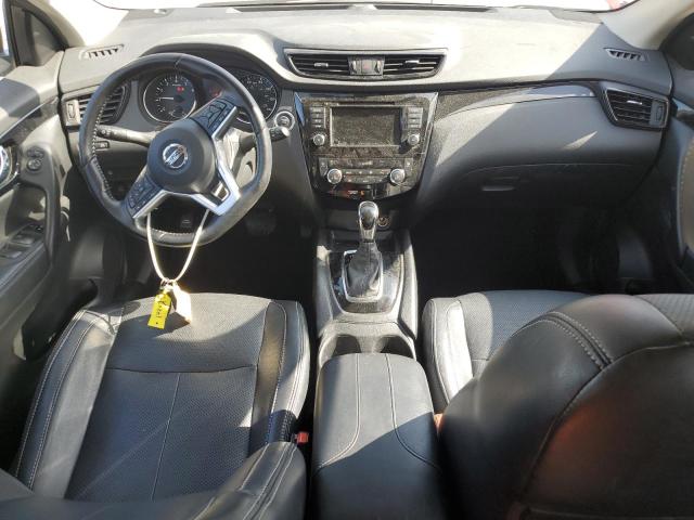  NISSAN ROGUE 2020 Czerwony