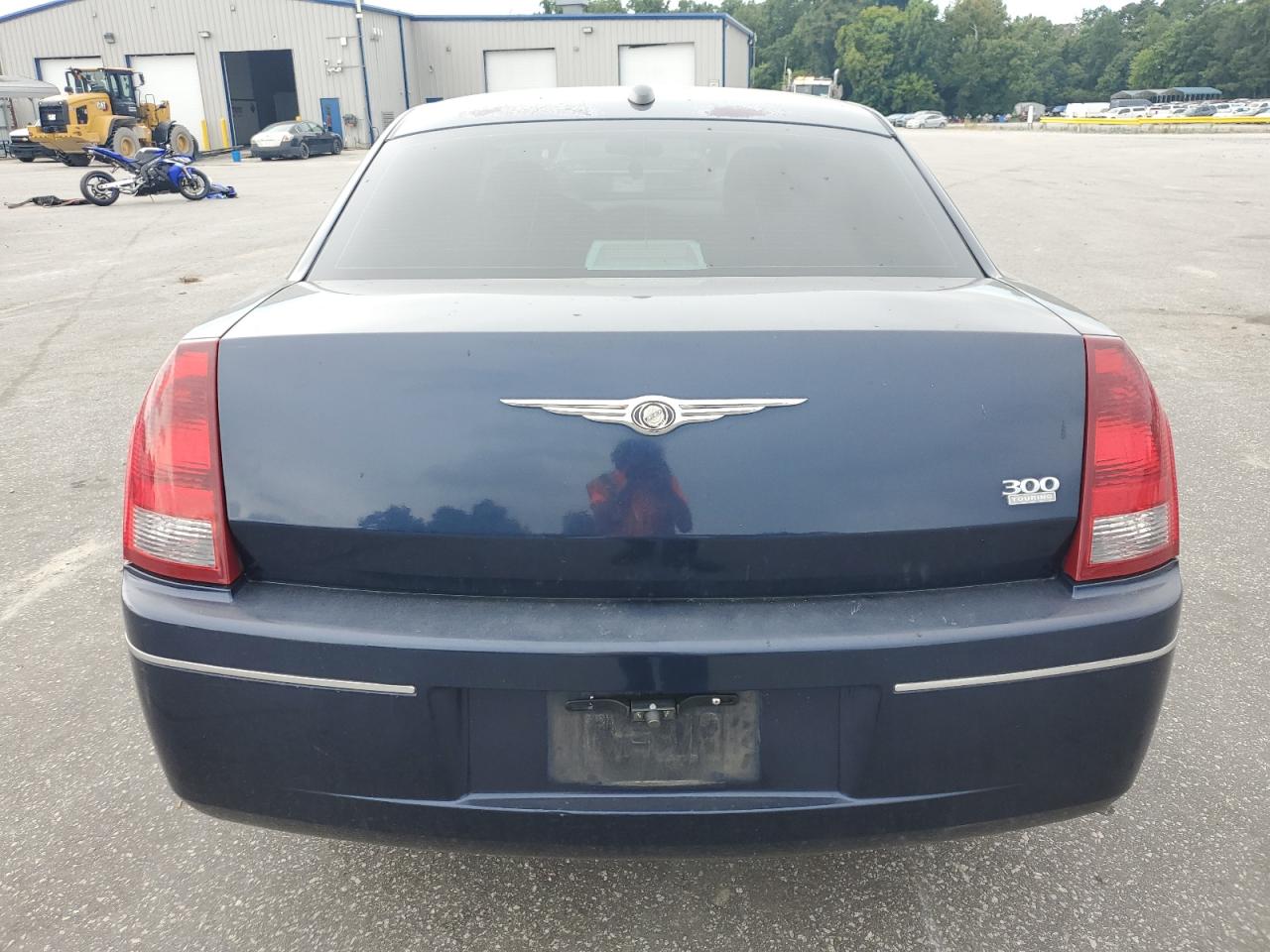 2005 Chrysler 300 Touring VIN: 2C3AA53G95H574613 Lot: 64180345