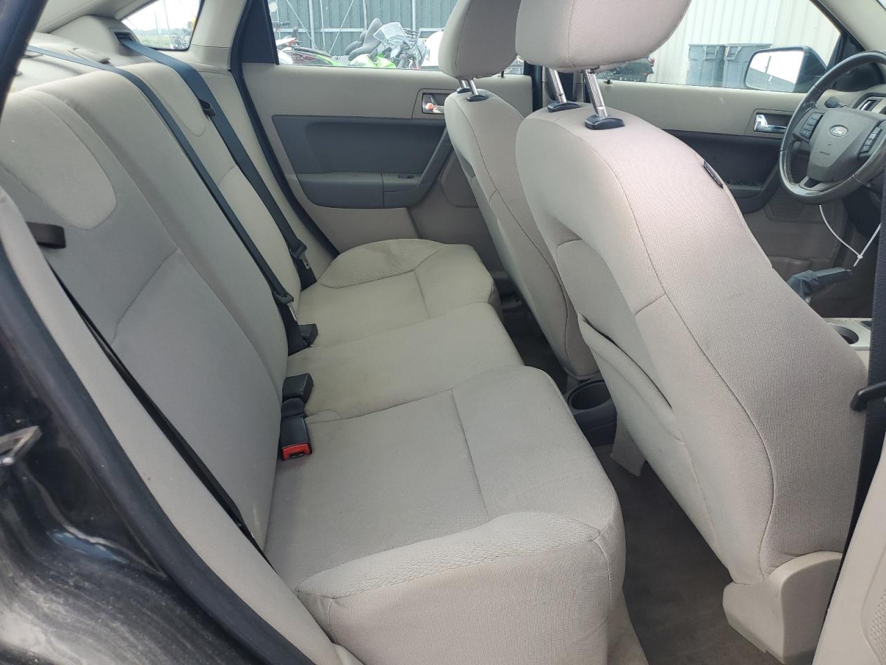 2008 Ford Focus Se VIN: 1FAHP35N48W252921 Lot: 65856495