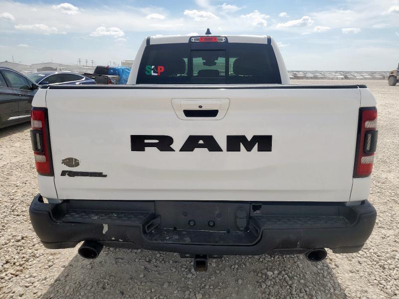  RAM 1500 2019 Белы