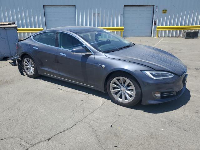 Хэтчбеки TESLA MODEL S 2016 Серый
