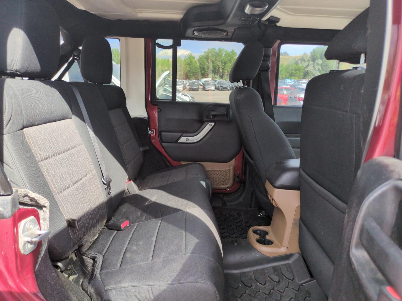 2012 Jeep Wrangler Unlimited Sahara VIN: 1C4HJWEG3CL195832 Lot: 63121435