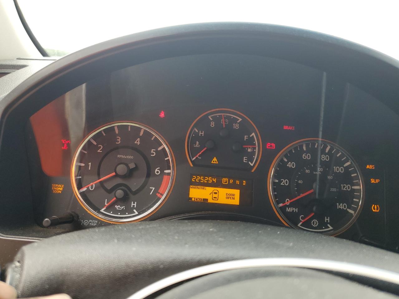 2008 Nissan Titan Xe VIN: 1N6BA06A98N358005 Lot: 64083435