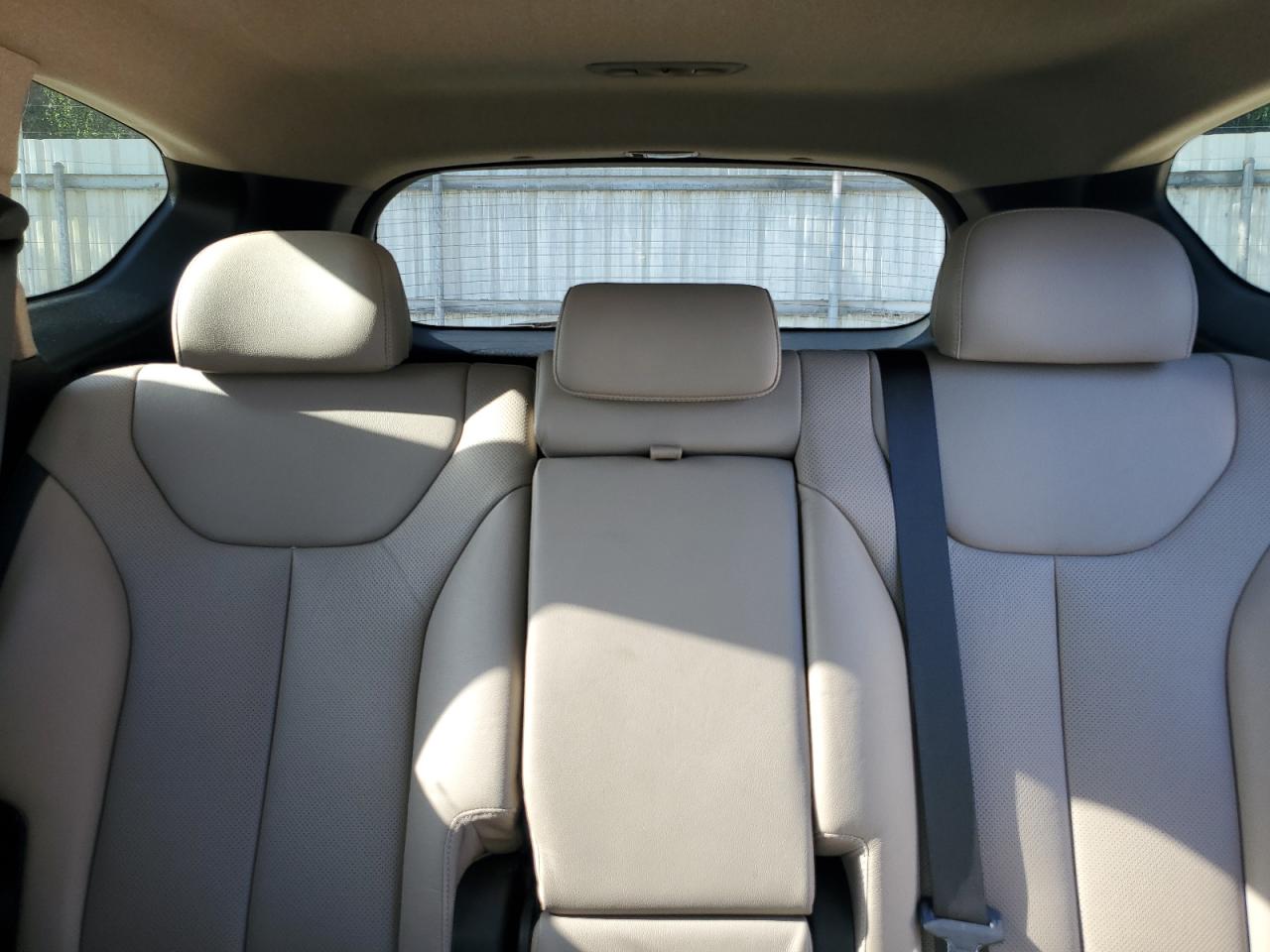 2020 Hyundai Santa Fe Sel VIN: 5NMS33AD7LH216578 Lot: 64802685