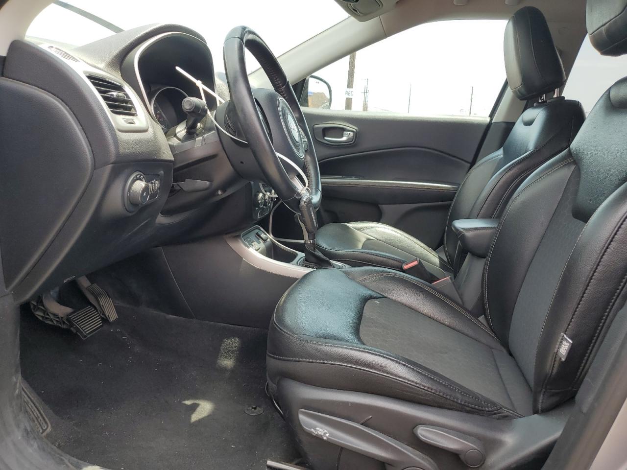 2018 Jeep Compass Latitude VIN: 3C4NJCBB8JT461048 Lot: 65475345