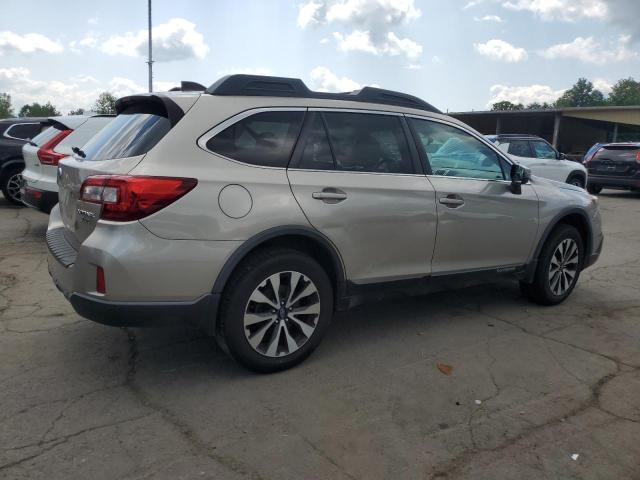  SUBARU OUTBACK 2017 Кремовый