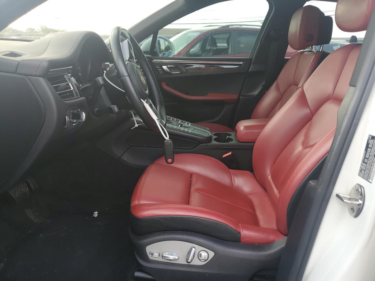 2021 Porsche Macan VIN: WP1AA2A5XMLB01007 Lot: 64775435
