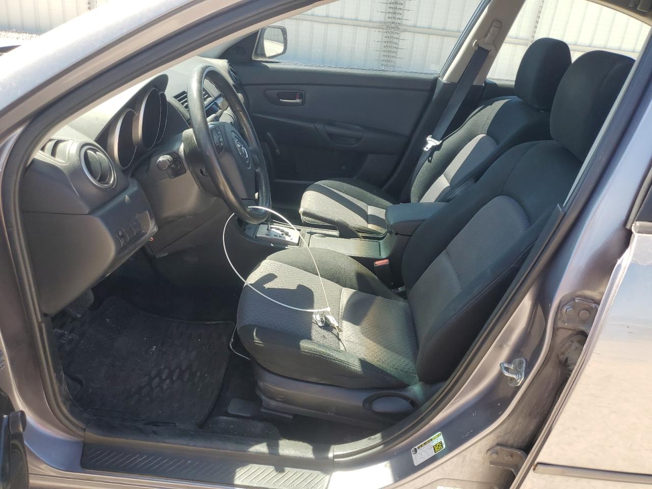 2006 Mazda 3 I VIN: JM1BK12F661484219 Lot: 64512565