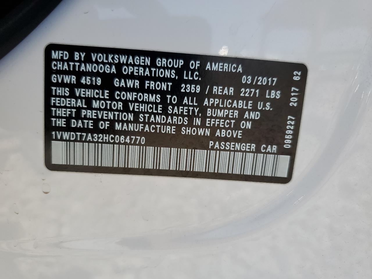 2017 Volkswagen Passat R-Line VIN: 1VWDT7A32HC064770 Lot: 64497375