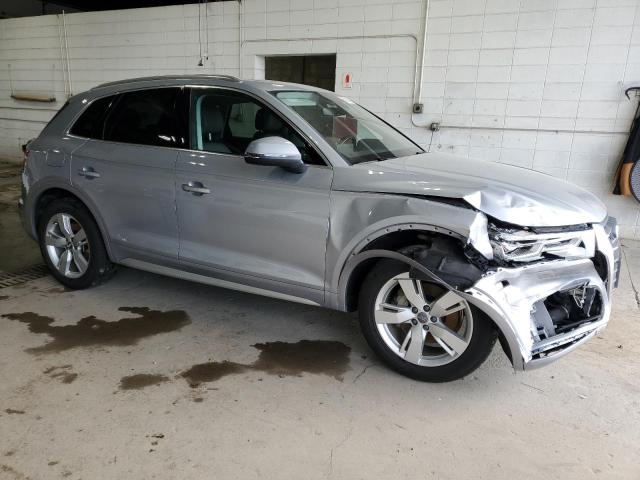  AUDI Q5 2018 Серебристый