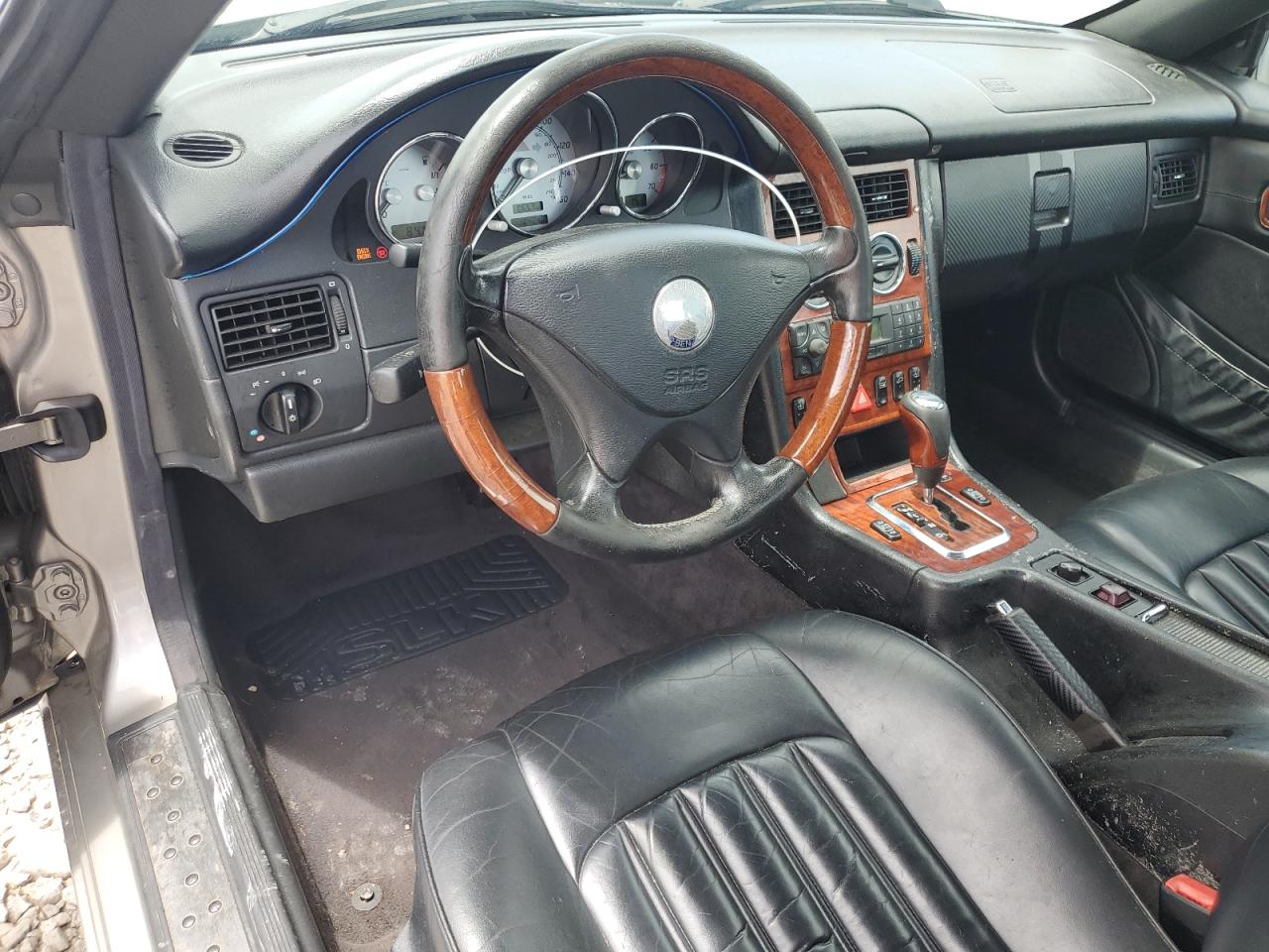 2004 Mercedes-Benz Slk 320 VIN: WDBKK65F64F307726 Lot: 63091225