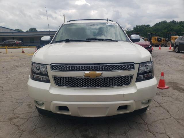 Pickups CHEVROLET AVALANCHE 2013 White