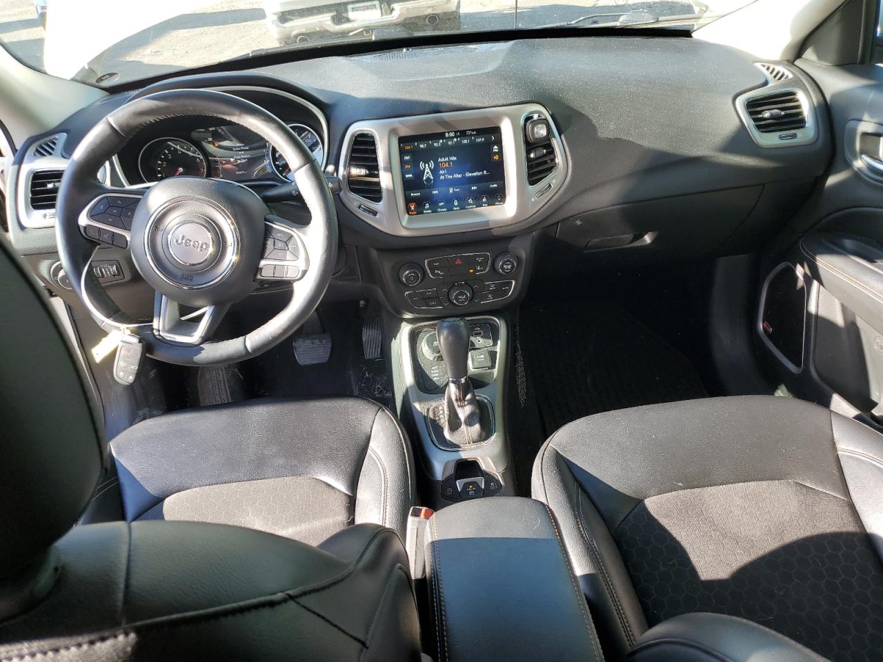 2017 Jeep Compass Latitude VIN: 3C4NJDBB5HT656184 Lot: 65089165