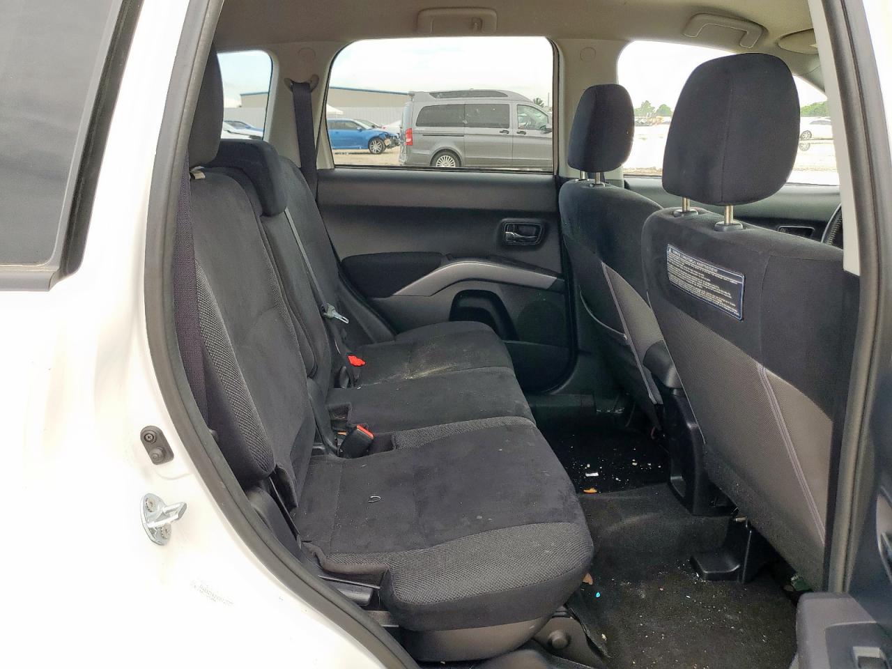 2009 Mitsubishi Outlander Es VIN: JA4LS21W29Z012577 Lot: 62586735