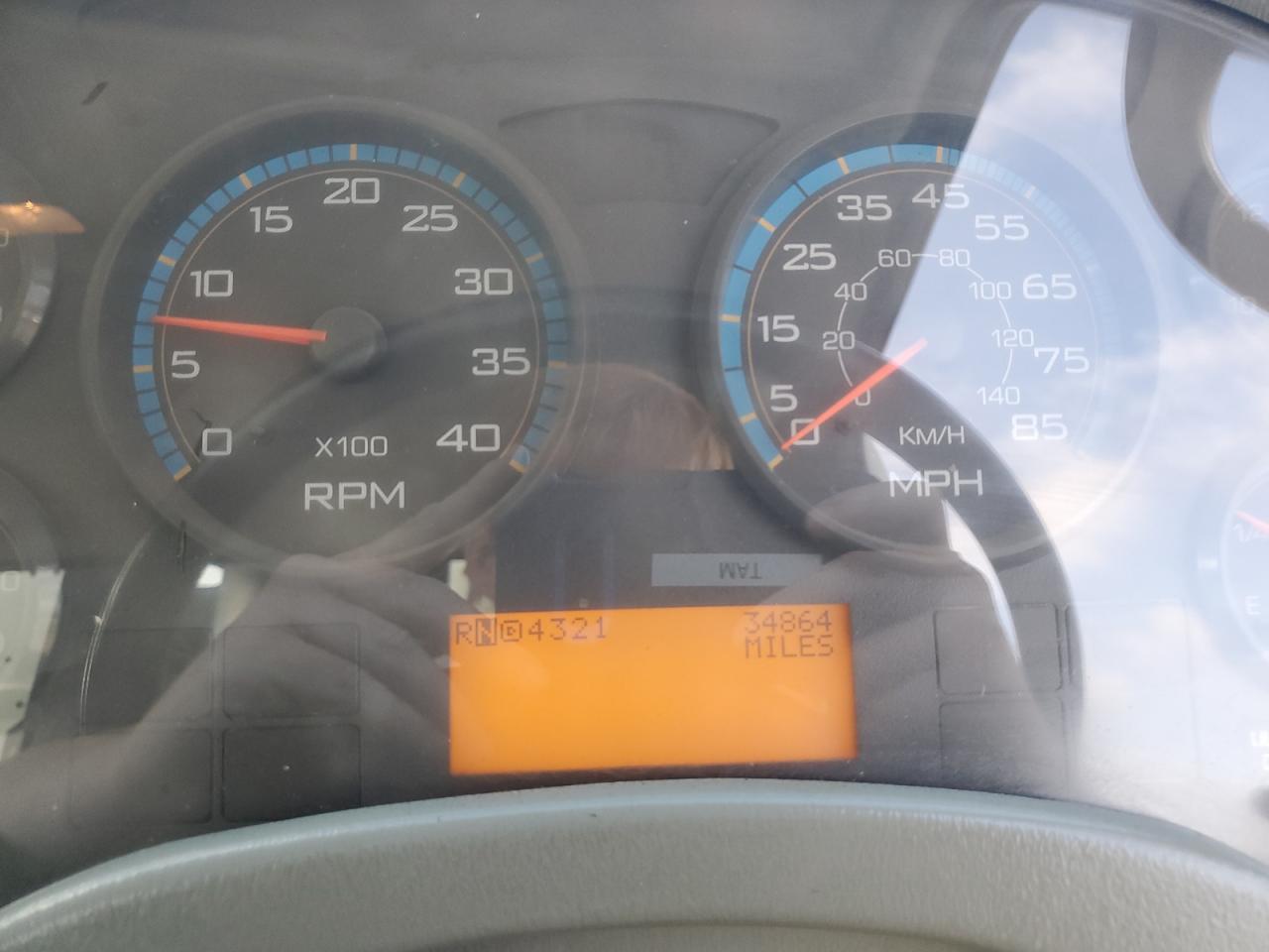 2009 International 4000 4300 - Construction Trucks Vacuum Truck VIN: 1HTMMAAN79H117761 Lot: 65322055