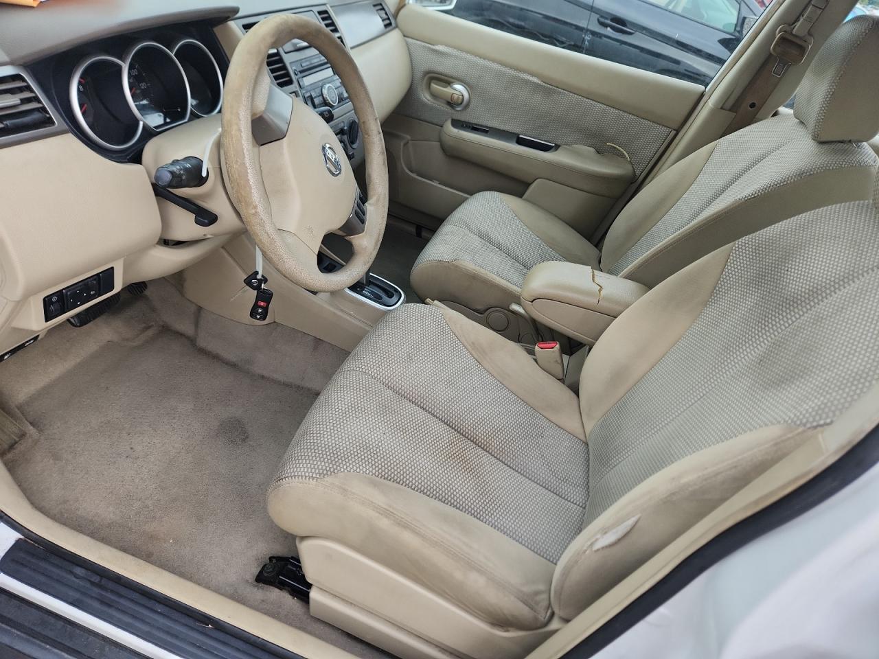 2009 Nissan Versa S VIN: 3N1BC13E29L420634 Lot: 64286815