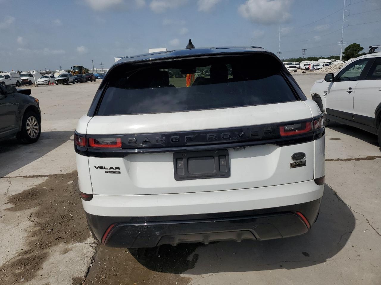 2019 Land Rover Range Rover Velar R-Dynamic Se VIN: SALYL2EX1KA218045 Lot: 62840635
