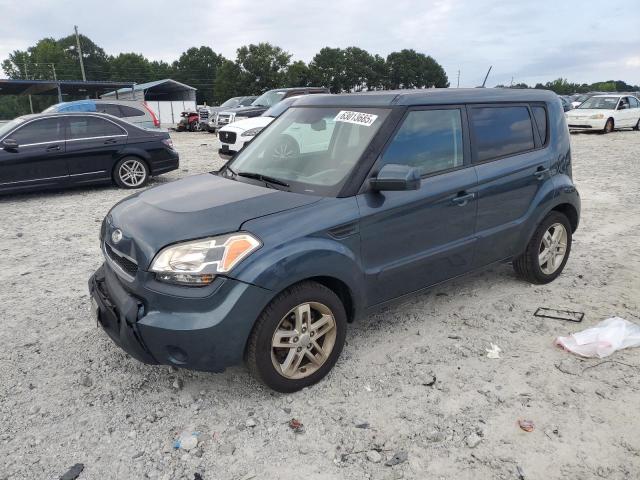 2011 Kia Soul +
