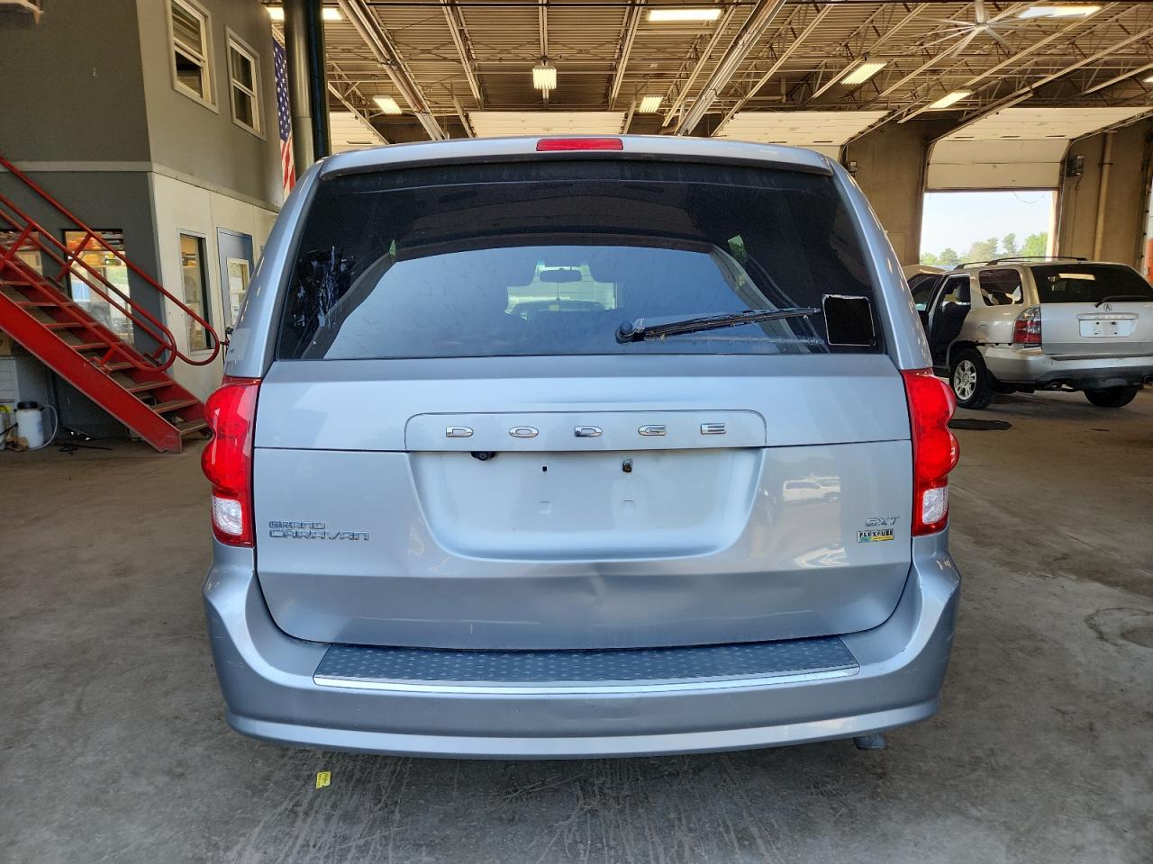 2017 Dodge Grand Caravan Sxt VIN: 2C4RDGCGXHR750097 Lot: 65078195