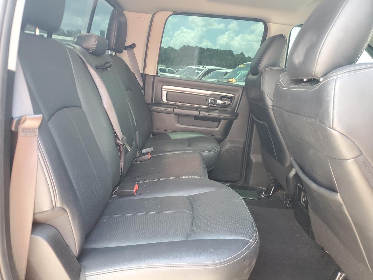 3c63rrjl8jg339349 3C63RRJL8JG339349 2018 Ram 3500 Laramie