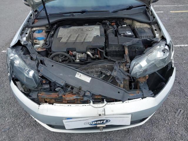 2009 VOLKSWAGEN GOLF S TDI