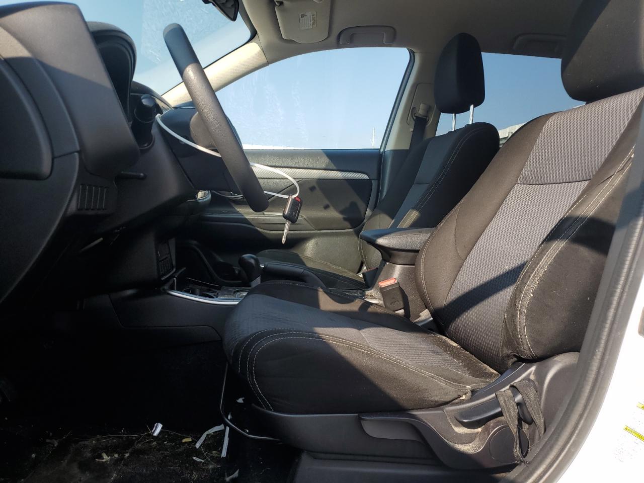 2018 Mitsubishi Outlander Es VIN: JA4AD2A33JZ033031 Lot: 64645535